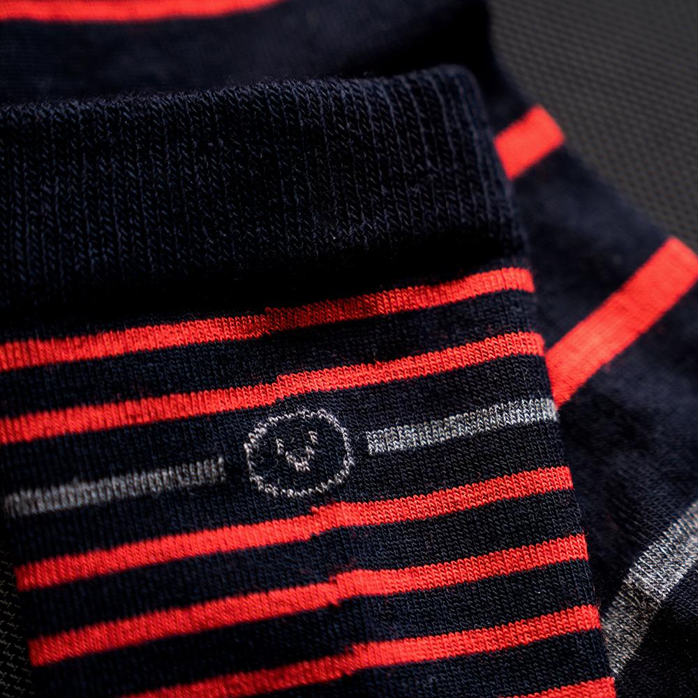Vulpine | Mid Merino Blend Stripe Socks (Dark Navy/Atomic Red)